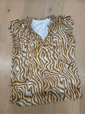 Haver and Blair Women’s Tiger Print Sleeveless Top Ruffle Sleeve Medium